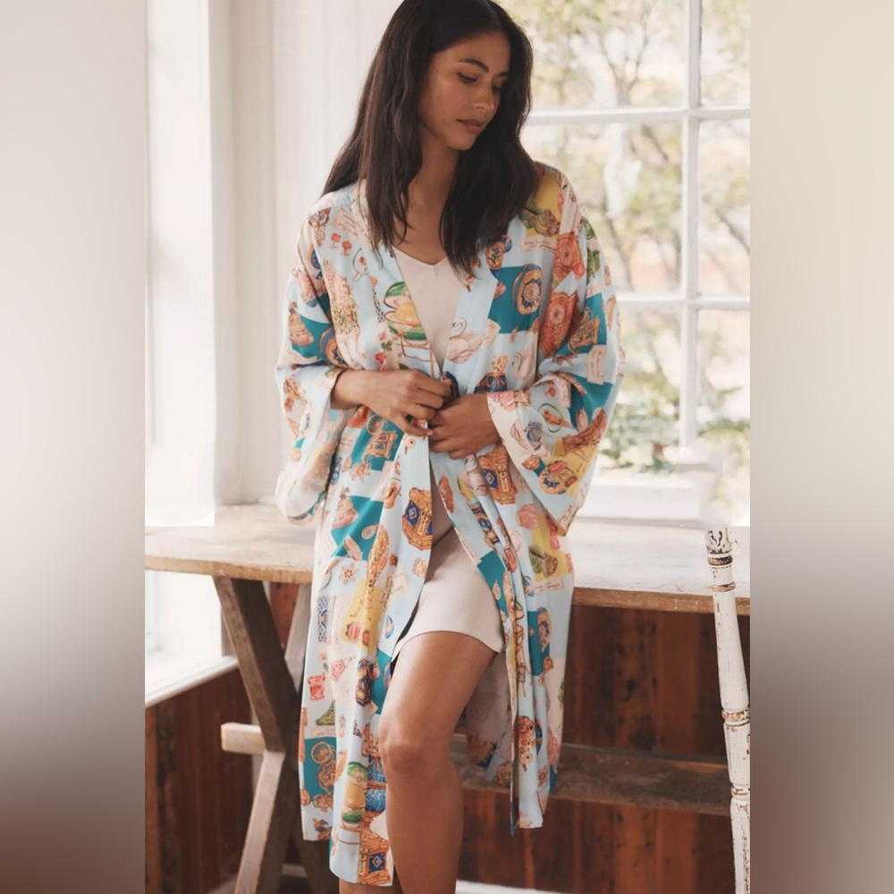 Lyre Bird Silky Printed Midi Robe